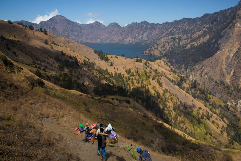 Rinjani trekking packages